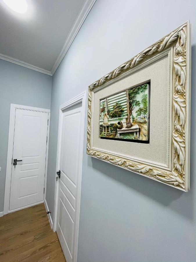 Amir Temur Apartment In Center After Renovation Taškent Exteriér fotografie