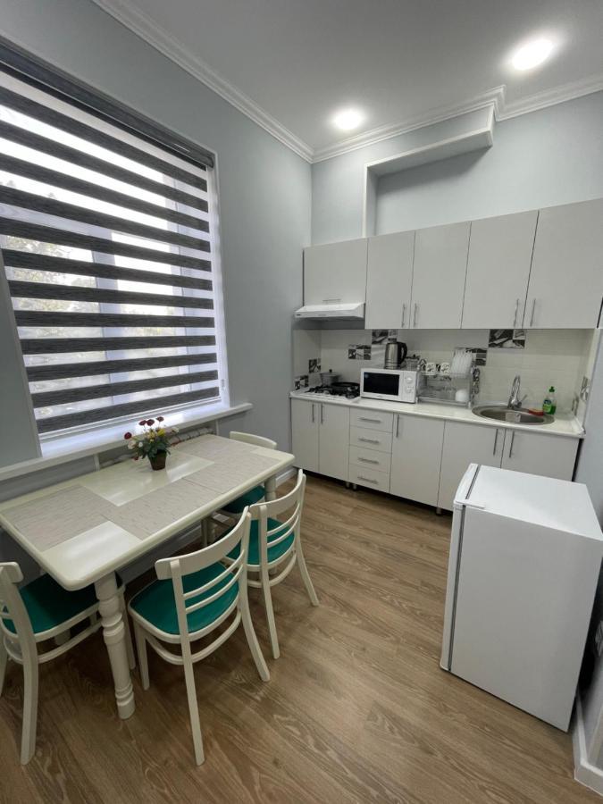 Amir Temur Apartment In Center After Renovation Taškent Exteriér fotografie